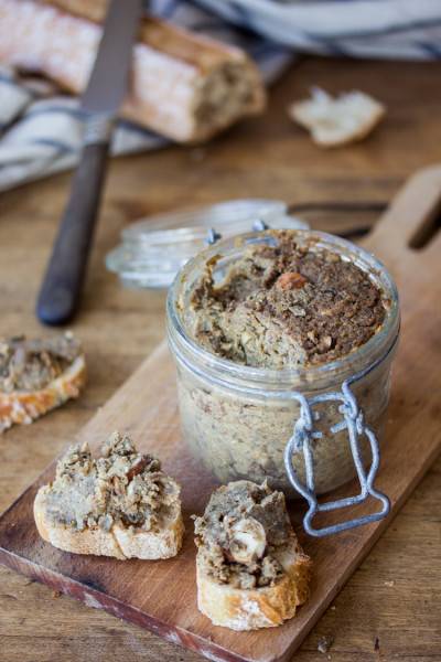 Pâté de campagne aux noisettes Pâté de campagne aux noisettes