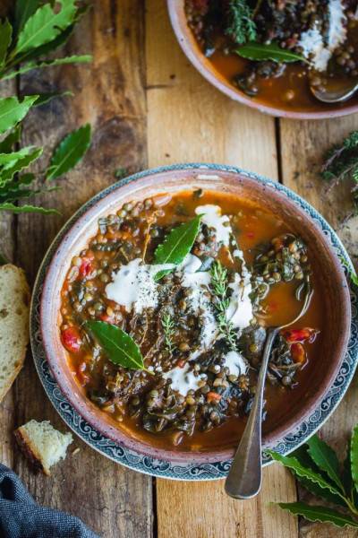 Soupe de lentilles vertes épinard-tomate Soupe de lentilles vertes épinard-tomate