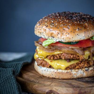 Double cheeseburger végan de Sébastien Kardinal