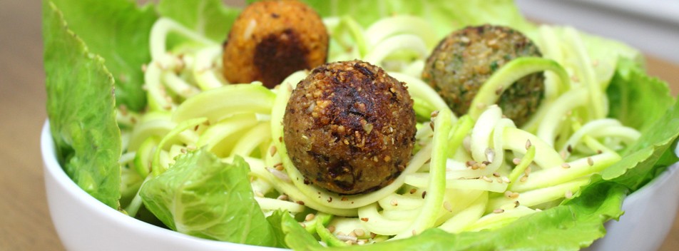Assortiment de 3 boulettes véganes Assortiment de 3 boulettes véganes